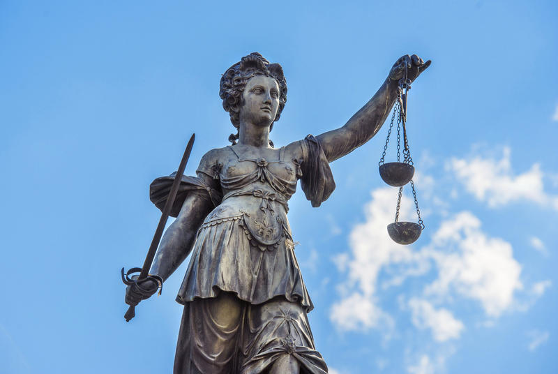 s:61:"Darstellung der Justitia, römische Göttin der Gerechtigkeit";
