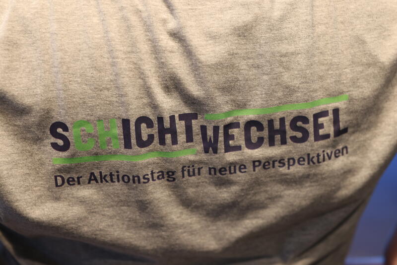 s:123:"Der Wittekindshof unterstützt Unternehmen dabei, inklusive Arbeitsplätze für Menschen mit Beeinträchtigung zu schaffen.";