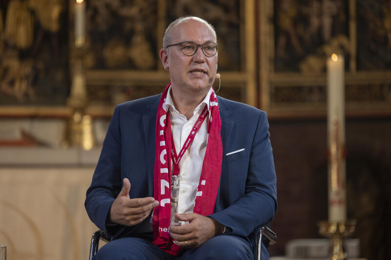 s:15:"Rüdiger Schuch";