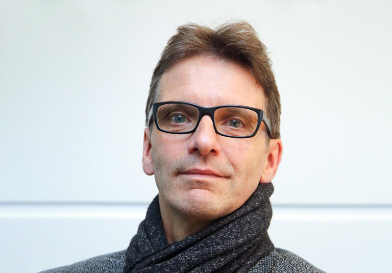 s:54:"Bremer Kita-Experte und Verbandschef Carsten Schlepper";