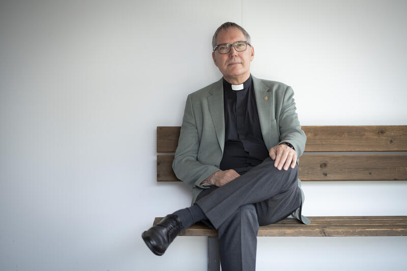 s:29:"Reverend Christopher Easthill";