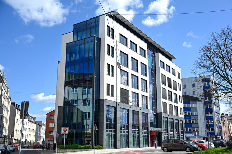 s:19:"KD-Bank in Dortmund";