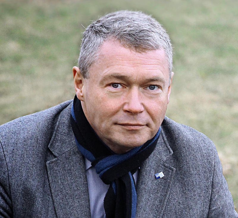 s:12:"Joachim Lenz";