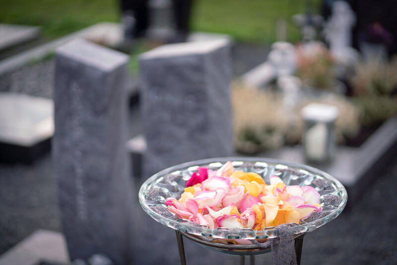 s:15:"Urnenbestattung";