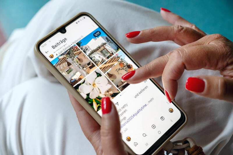 s:87:"Über 96 Prozent der erwachsenen Deutschen nutzen laut einer neuen Studie Social Media.";
