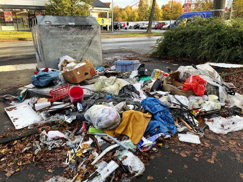 s:24:"Vermüllung in der Stadt";