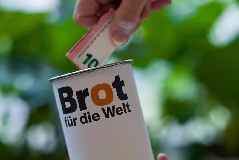 s:34:"Spendendose von Brot für die Welt";