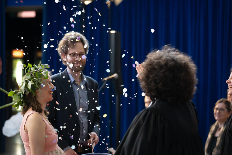 s:13:"Konfettisegen";