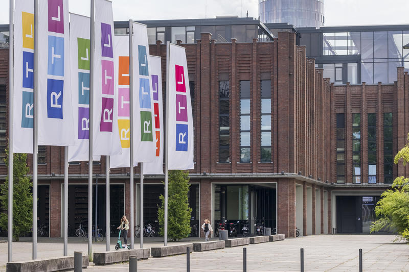 s:22:"Hauptsitz RTL in Köln";