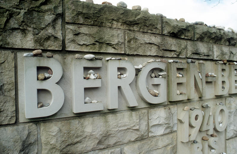 s:59:"Bahn-Neubau: KZ-Gedenkstätte mahnt Abstand zu Gedenkort an";