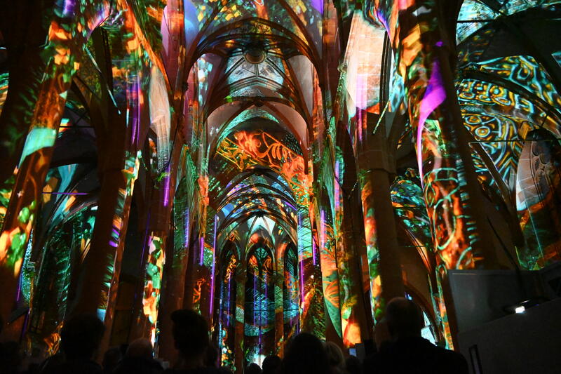 s:39:"Video-Artshow in der Heiliggeistkirche.";