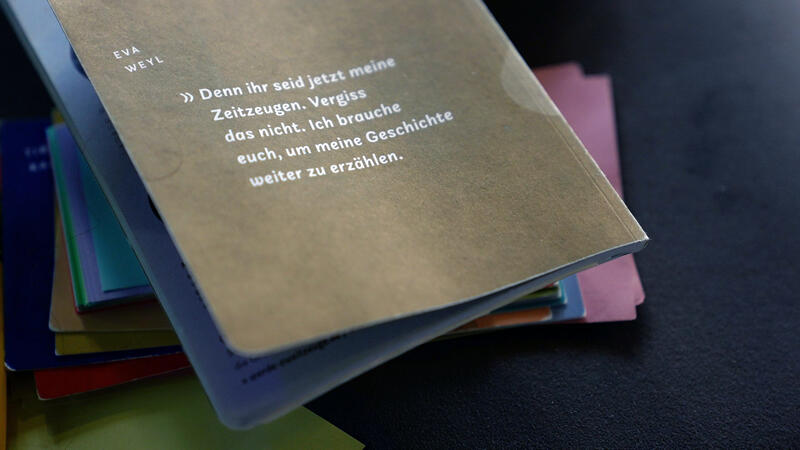 s:69:"Ein Zitat von Eva Weyl in einer Broschüre des Vereins "Zweitzeugen".";