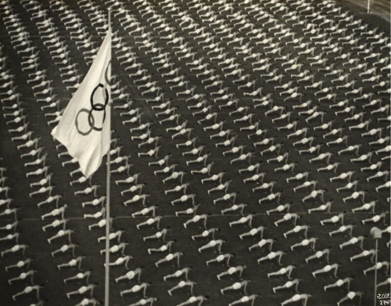 s:73:"Gemeinschaft als NS-Propaganda bei den Olympischen Spielen 1936 in Berlin";