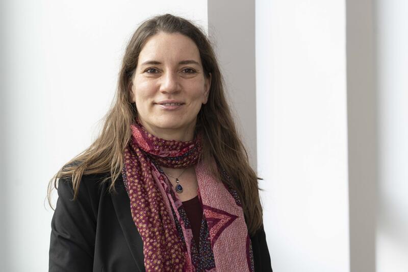 s:137:"Isabella Helmreich, wissenschaftliche Leiterin des Bereichs Resilienz & Gesellschaft im Leibniz-Institut für Resilienzforschung in Mainz";