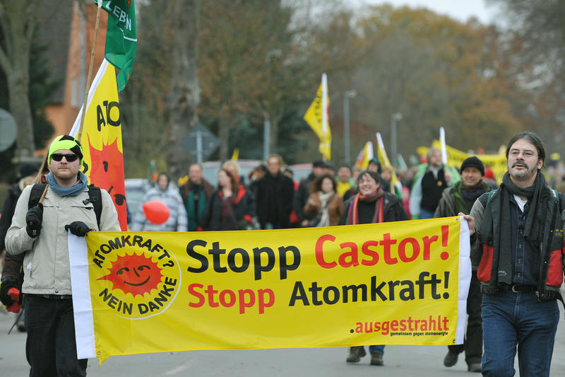 s:49:"Demonstration gegen Castor-Transport (Archivbild)";