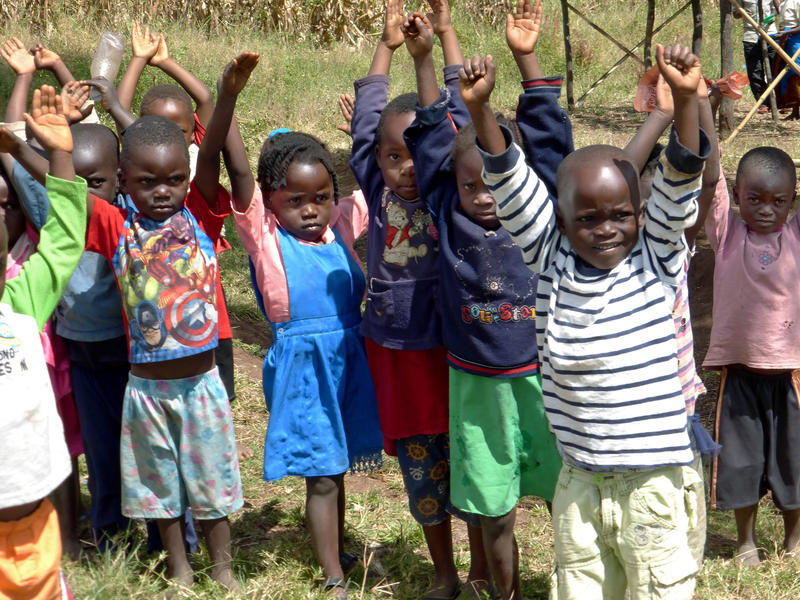 s:122:"Die Zahl der Kinder und Jugendlichen, die weltweit keinen Zugang zu Bildung haben, ist im siebten Jahr in Folge gestiegen.";