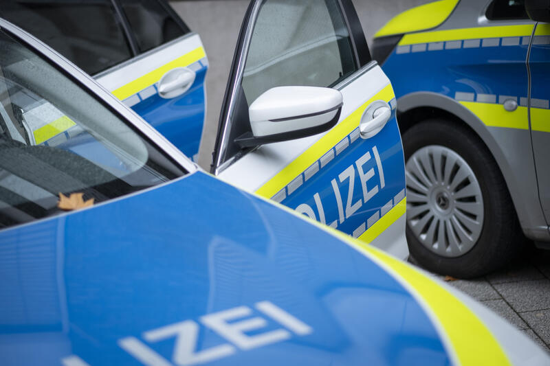 s:16:"Polizeifahrzeuge";