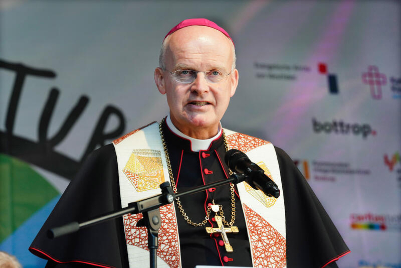 s:53:"Ruhrbischof Franz-Josef Overbeck (Foto vom 24.9.2023)";