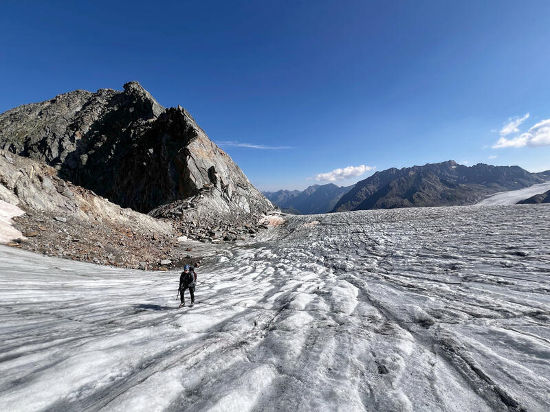 s:53:"Die Klimaerwärmung lässt die Gletscher abschmelzen.";