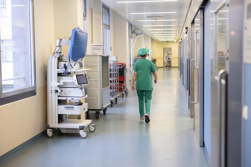 s:140:"Die geplante Reform der gesetzlichen Krankenversicherung könnte die Häuser unter Druck setzen und die guten Arbeitsbedingungen gefährden.";
