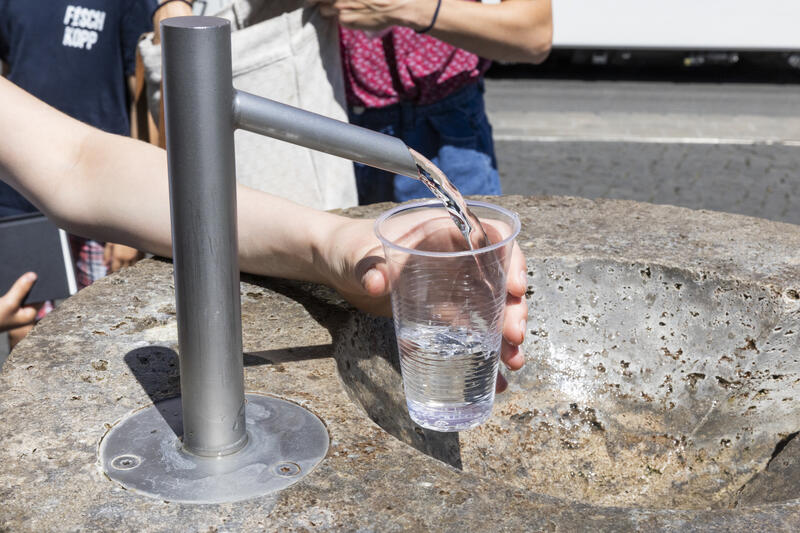 s:70:"Hitze im Krankenhaus: Klimaanlagen kühlen vor allem Funktionsbereiche";
