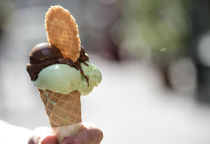 s:23:"Kalt, süß und lecker.";