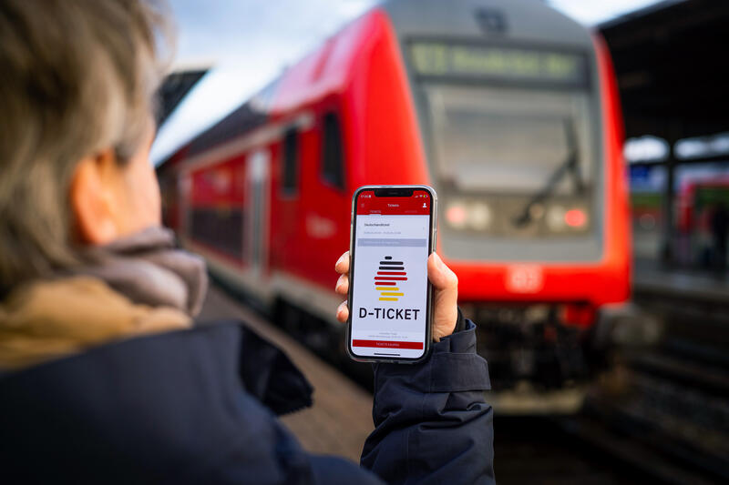 s:17:"Deutschlandticket";