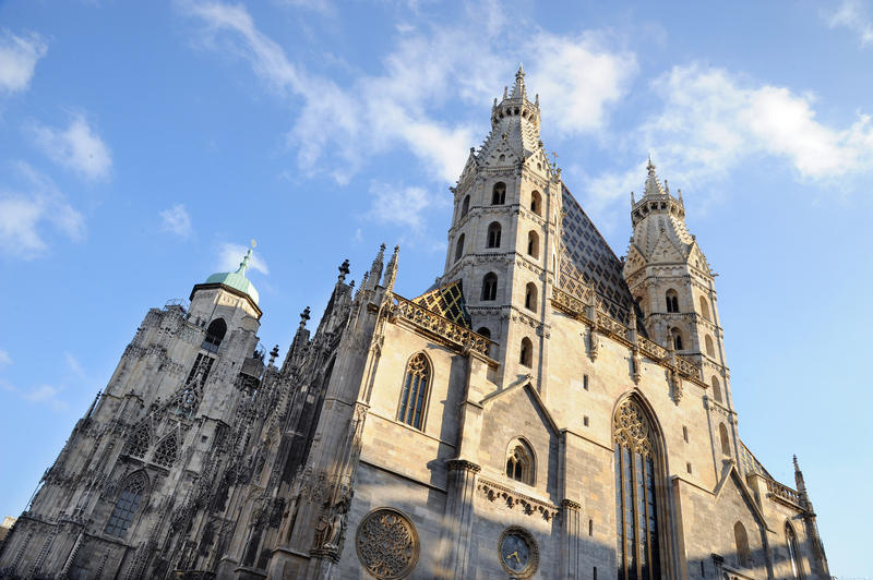 s:19:"Stephansdom in Wien";