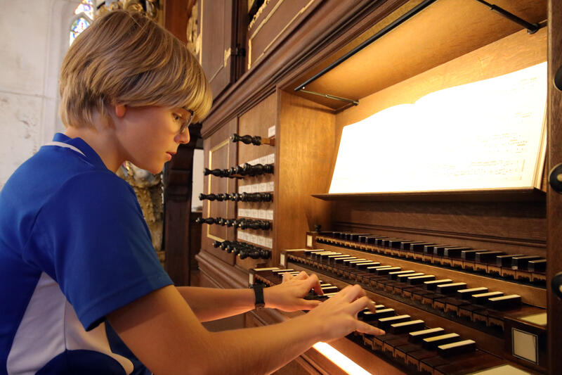 s:37:""Eine Orgel ist ein ganzes Orchester"";