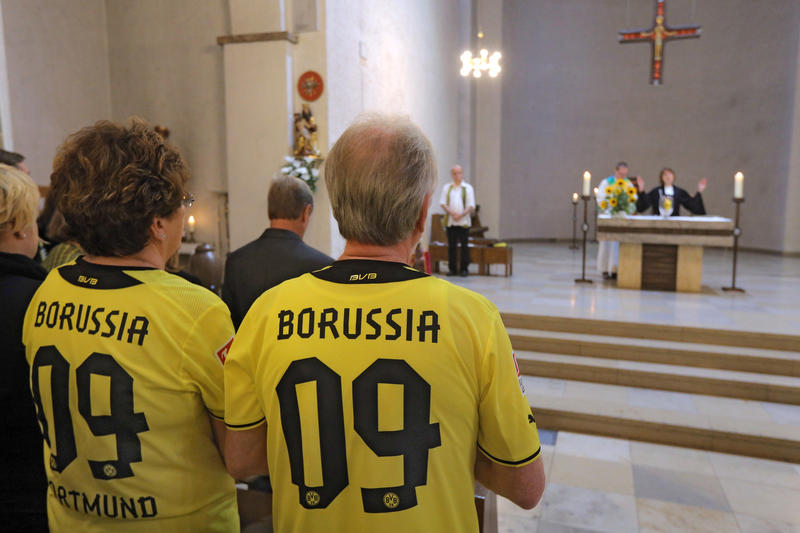 s:56:"BVB-Gottesdienst zu Beginn der neuen Saison (Archivbild)";