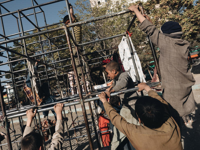 s:54:"Keine Kindheit auf den Straßen von Kabul (Archivbild)";
