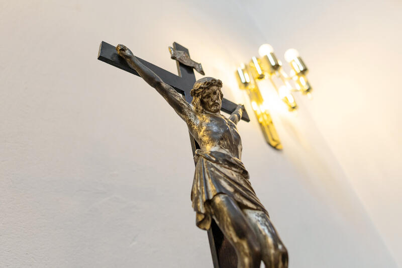 s:143:"Die bayerische Landeskirche weist Vorwürfe zurück, wonach die Kirchenleitung ein Disziplinarverfahren gegen einen Pfarrer angestoßen hätte.";