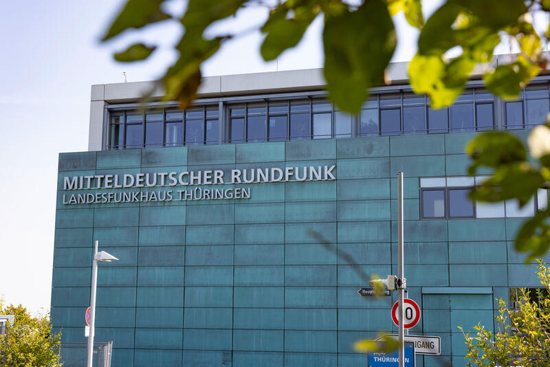 s:32:"Landesfunkhaus des MDR in Erfurt";