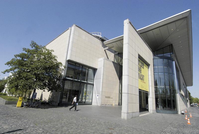 s:27:"Haus der Geschichte in Bonn";
