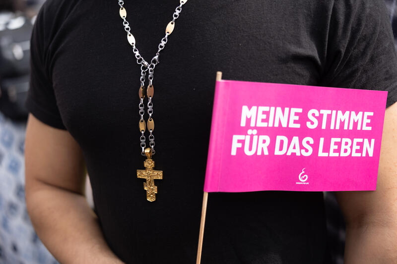 s:41:"Abtreibungsgegner demonstrieren in Berlin";