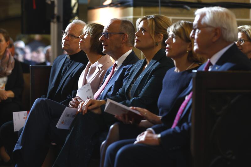 s:46:"Festgottesdienst zum Tag der Deutschen Einheit";