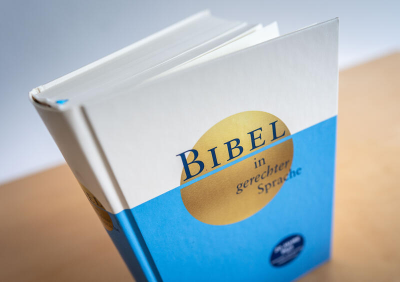 s:63:"Gott ist kein Herrscher - 20 Jahre "Bibel in gerechter Sprache"";