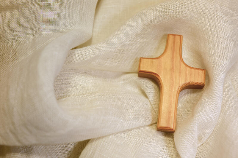 s:9:"Holzkreuz";